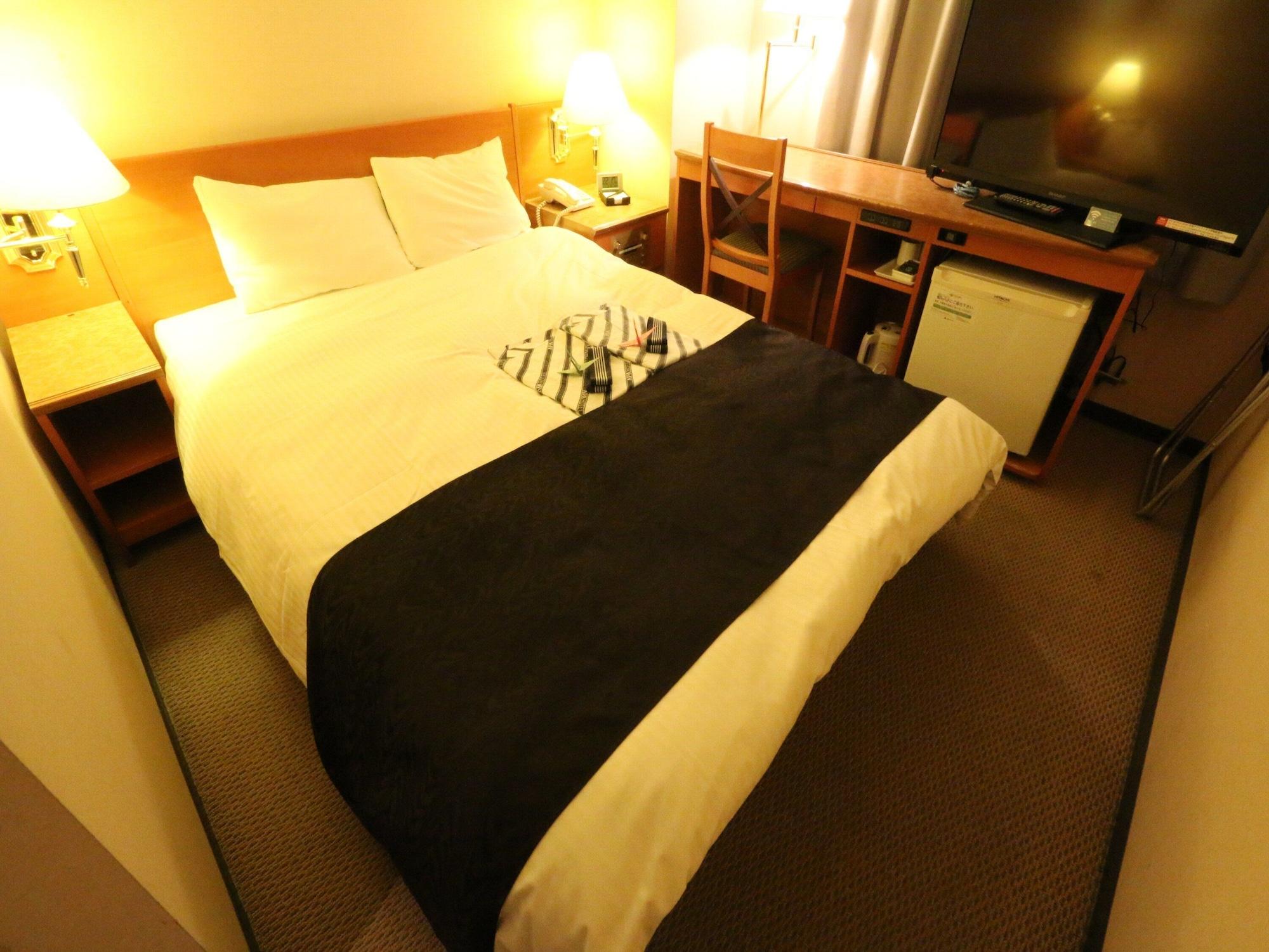 Apa Hotel Fukui Katamachi מראה חיצוני תמונה